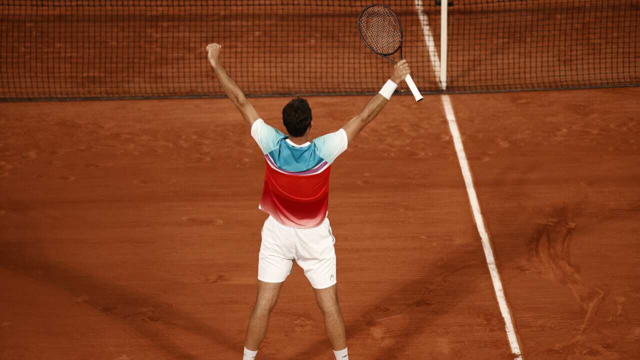 , Marin Cilic, 33 ans, a battu le numéro 2 mondial Daniil Medvedev en trois sets, 6-2, 6-3, 6-2, en huitièmes de finale de Roland-Garros.