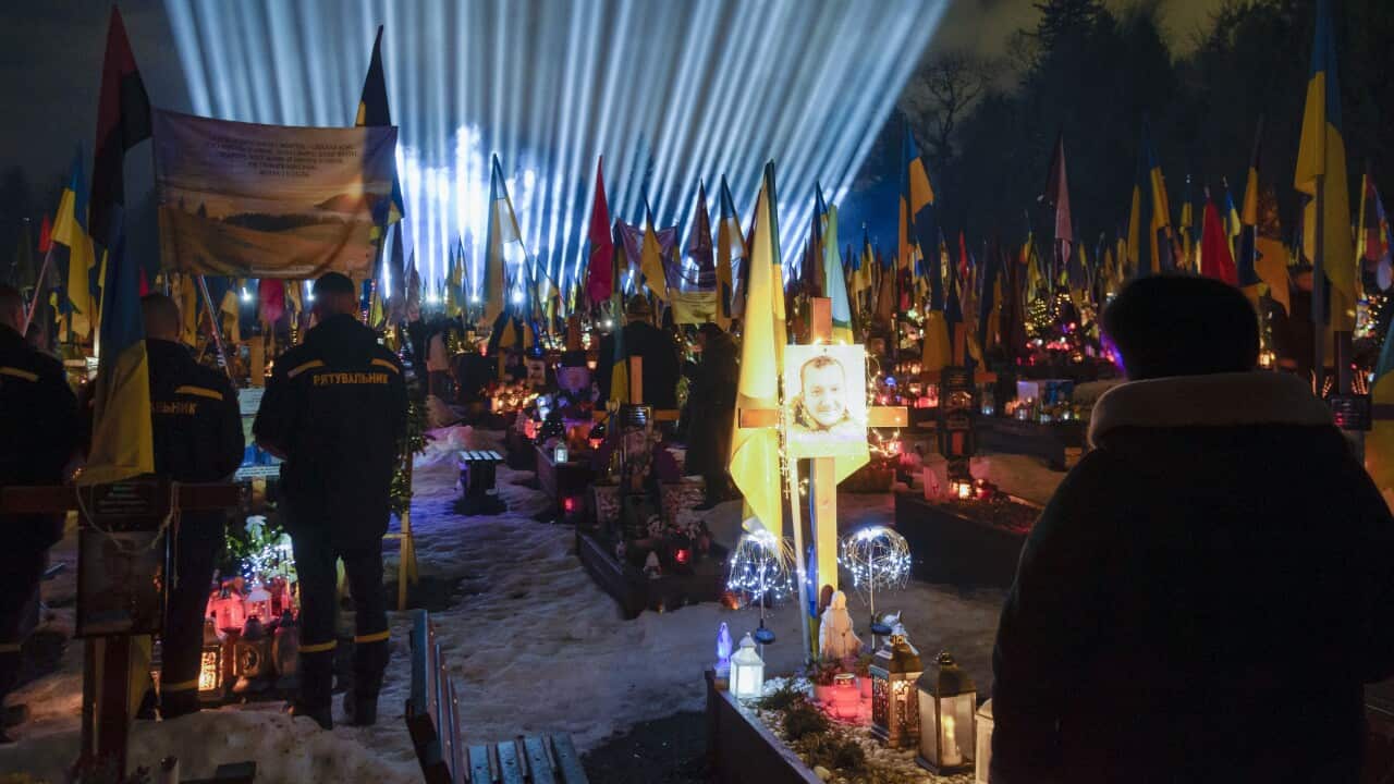 Lviv vigil honors fallen Ukrainian soldiers on Eve of 4th anniversary of Russia's invasion