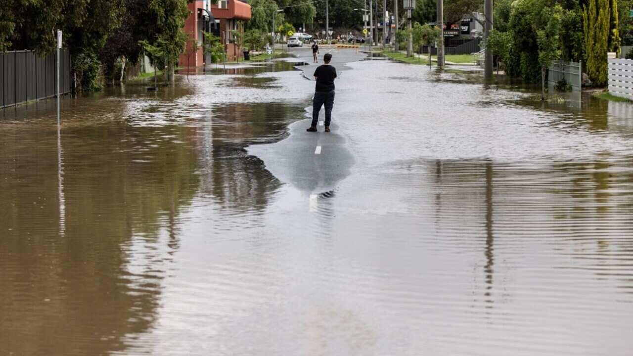 Floodwater is seen in the centre of Seymour, Victoria.jpg