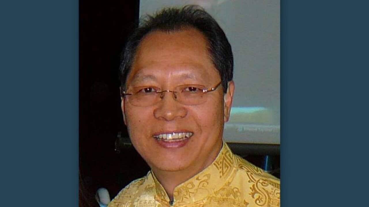 何德森先生