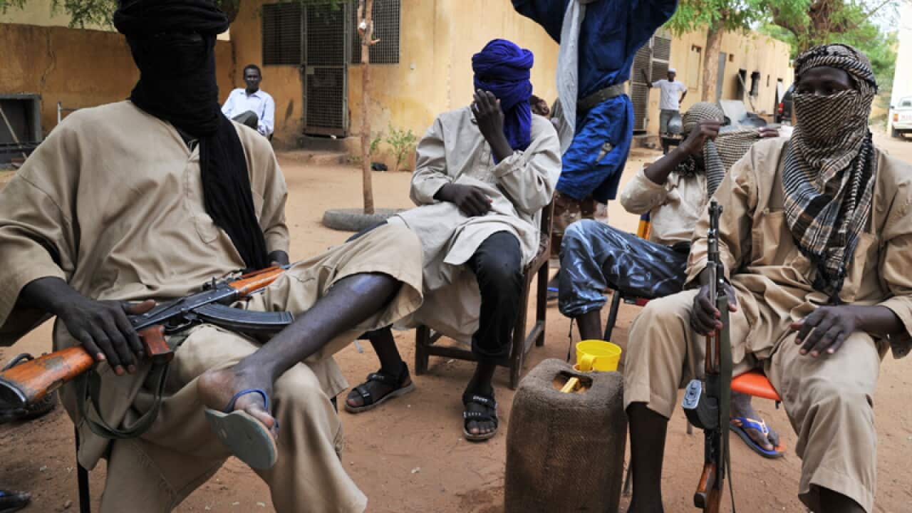 Mali Islamists push south, threaten France