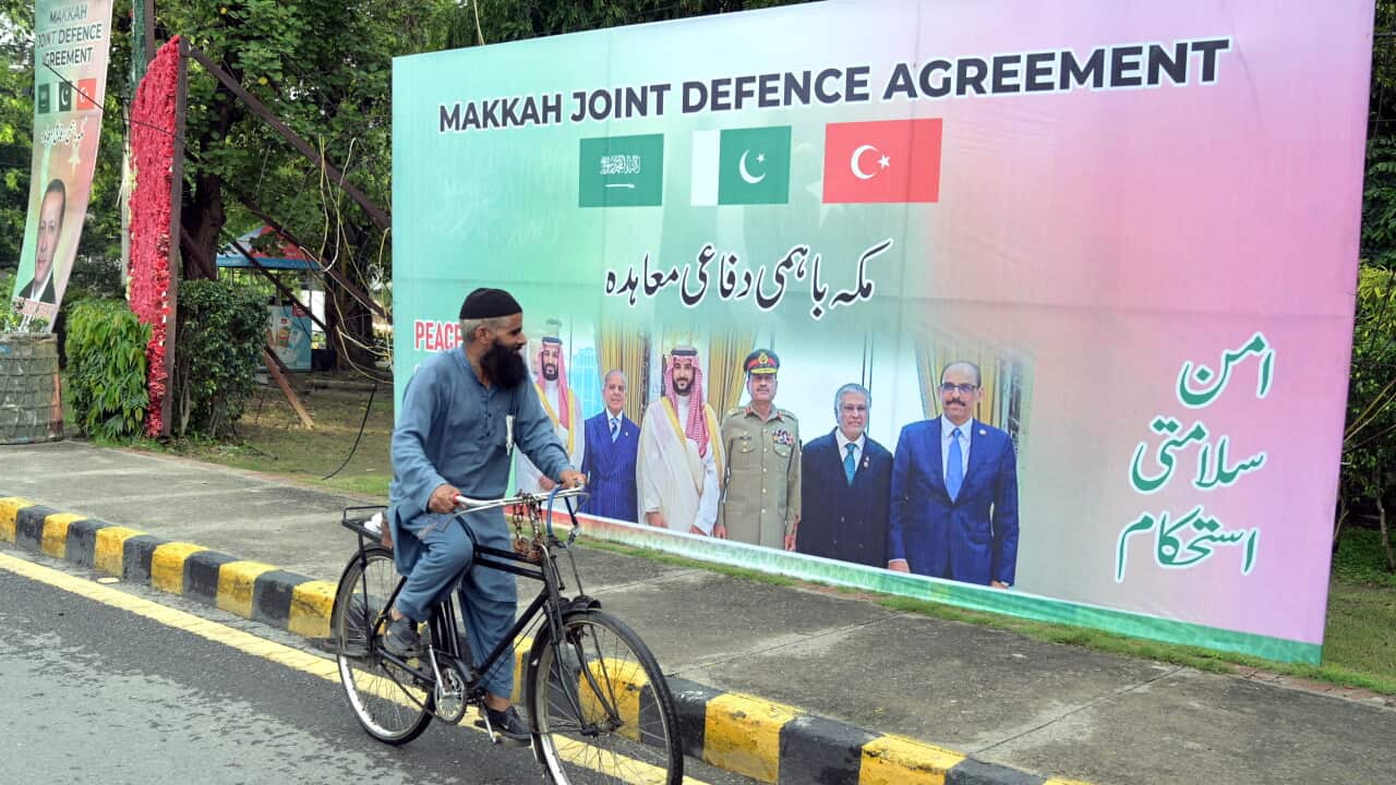 Billboards mark Makkah joint defense agreement