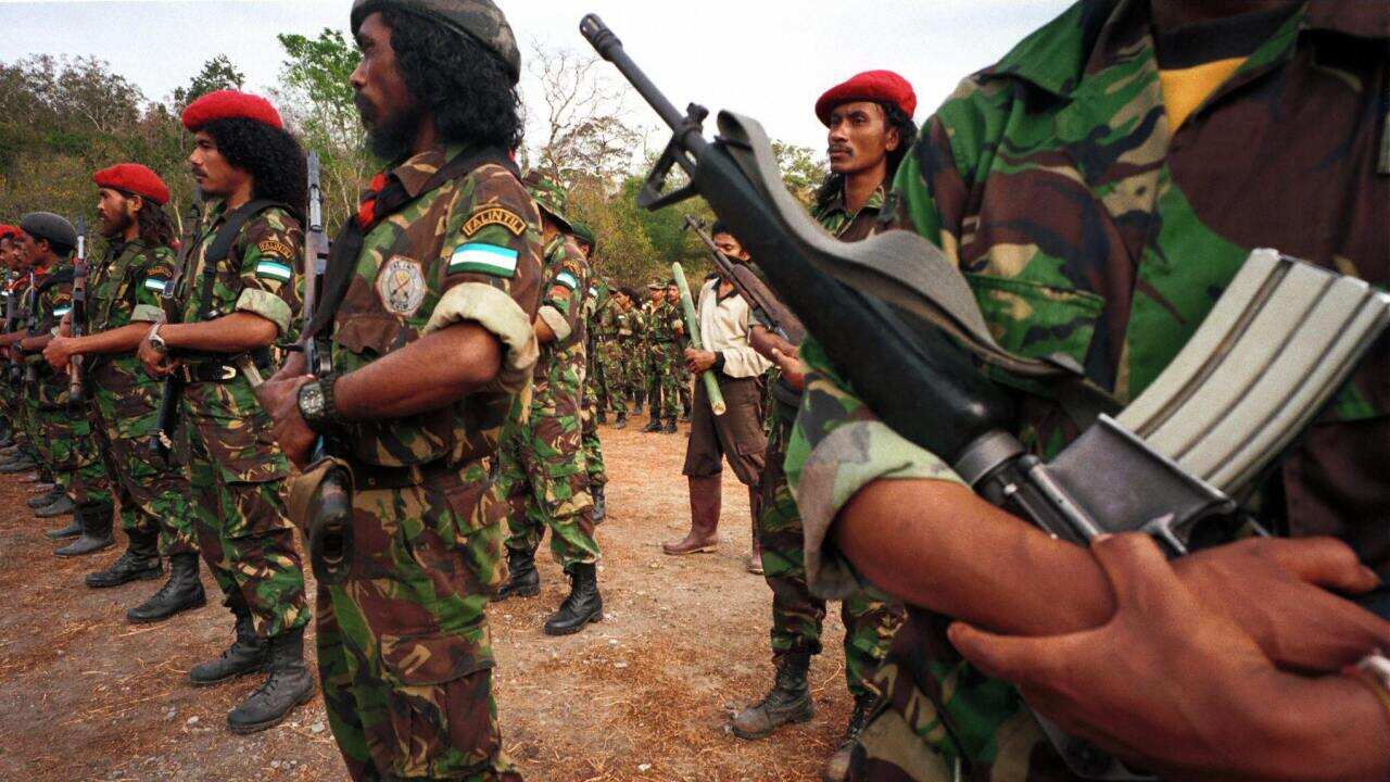 Members of the Falintil, the armed wing of the East Timorese pro-independence movement, in 1999 - AAP-1.jpg