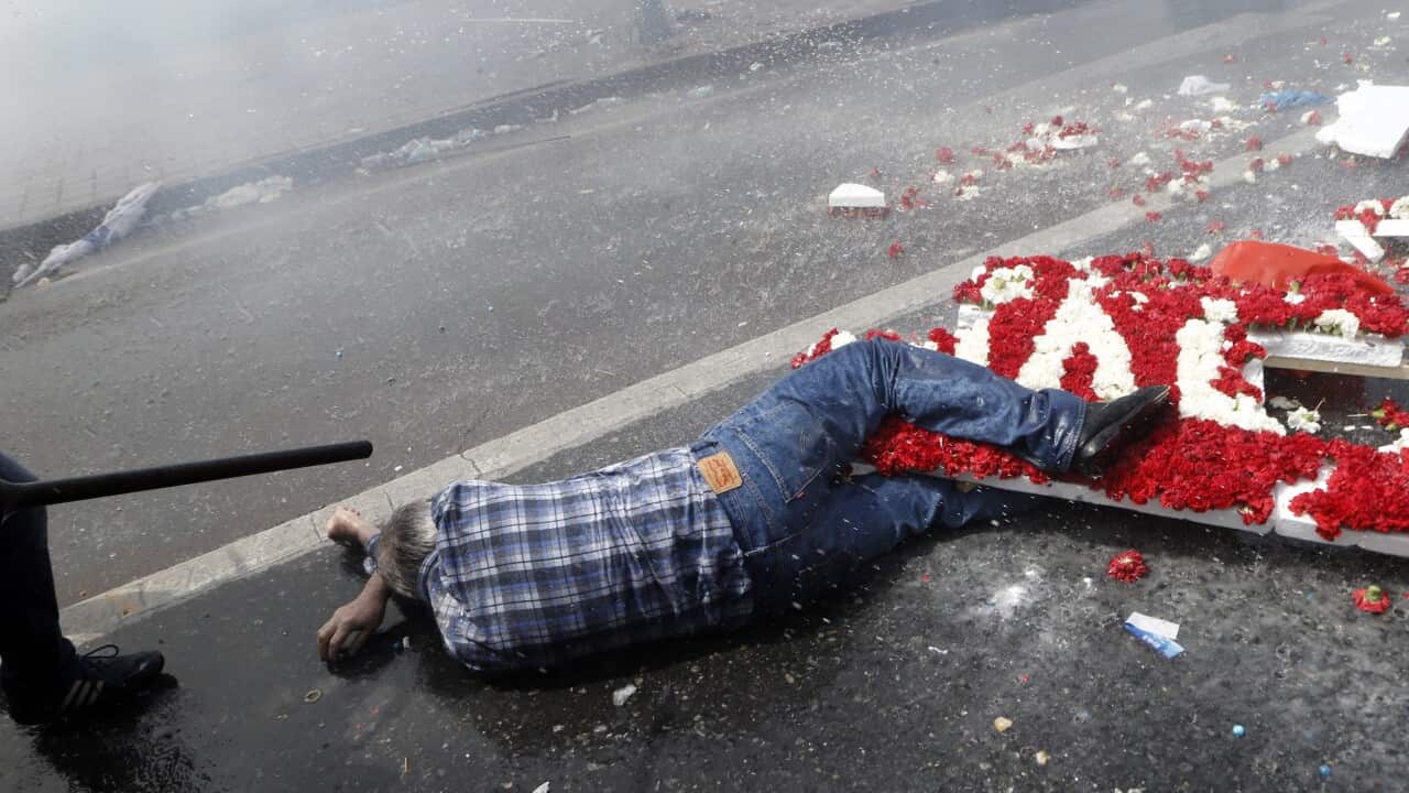 Istanbul May Day rally met with water cannon and tear gas