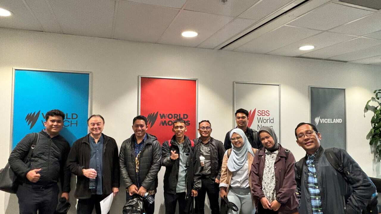 Indonesian journalists visiting SBS Office in Sydney
