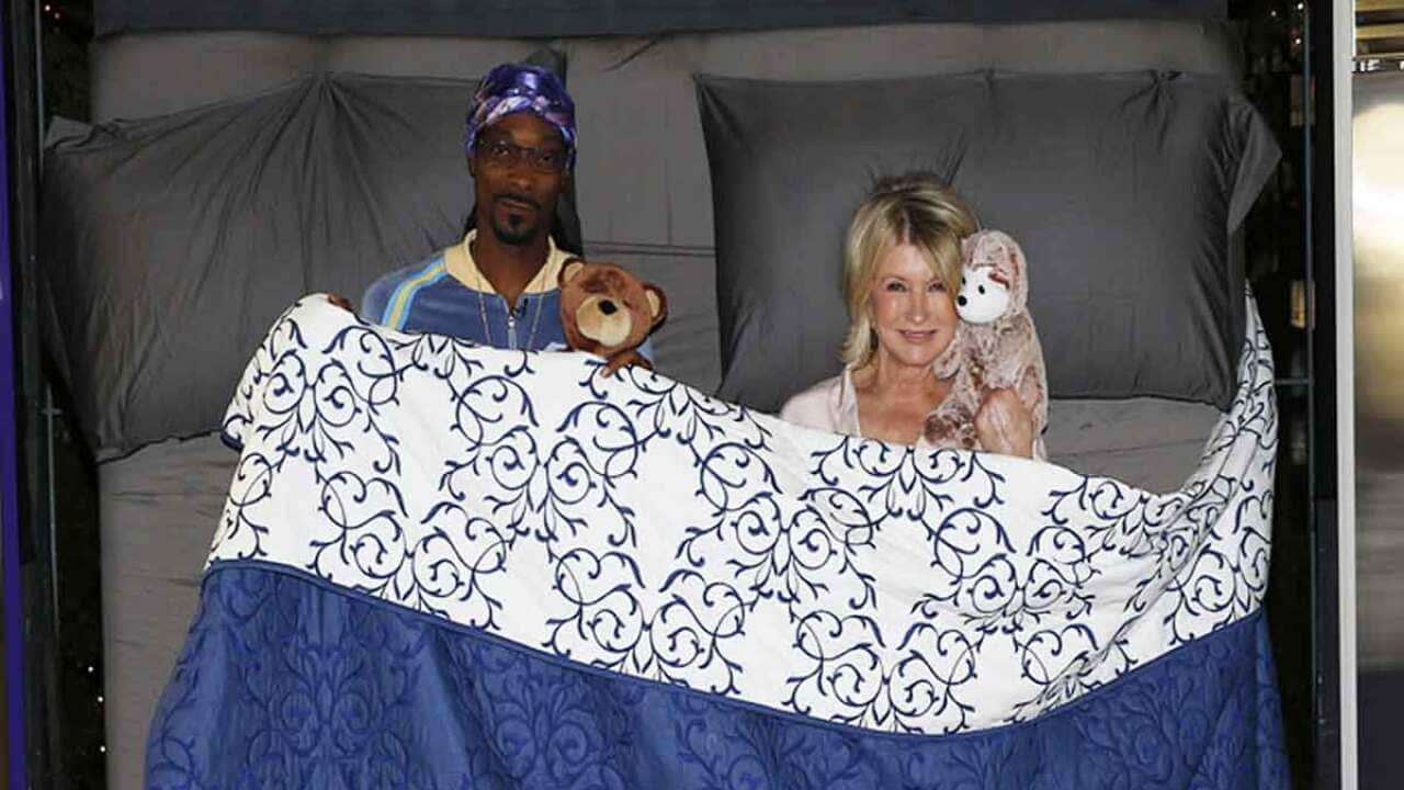 Martha and Snoop's Potluck Dinner Party
