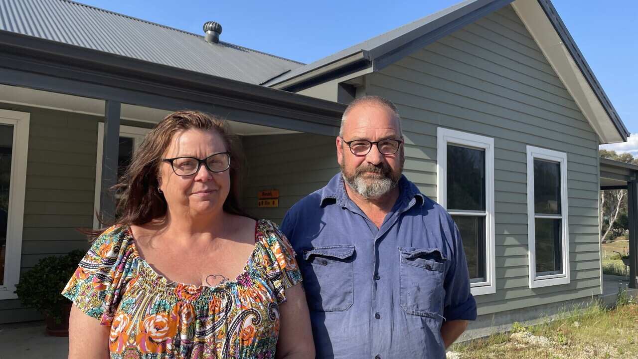 Susan and Nick Alexander from Dargan (SBS-Jennifer Scherer).jpg