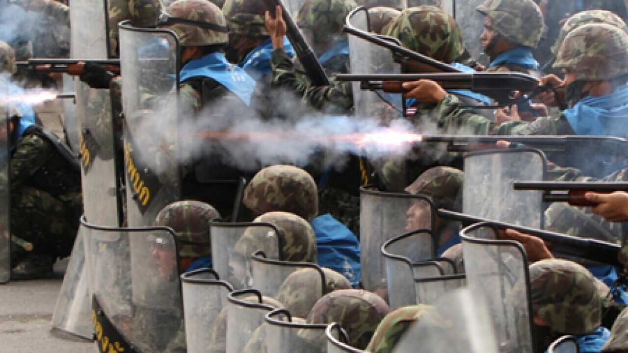thailand_police_100428_l_aap_1968541334