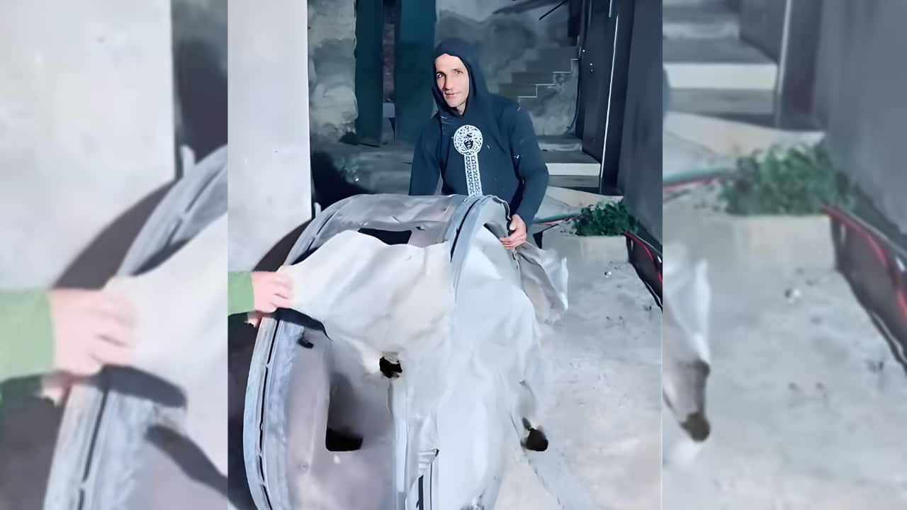 Copy of Copy of NEWS AUDIO YouTube THUMBNAIL-SBS ARABIC (1).png