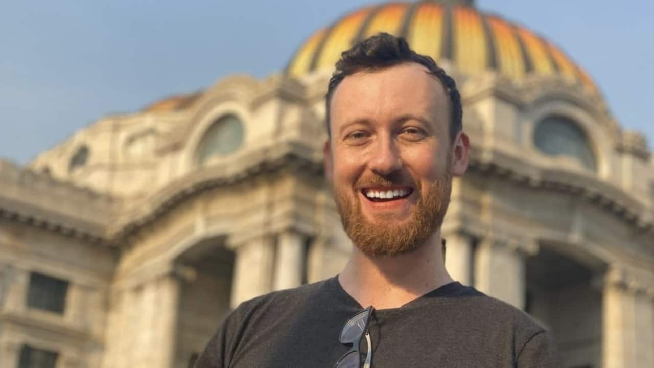 Bradley Tavis Fiddler visiting Mexico.