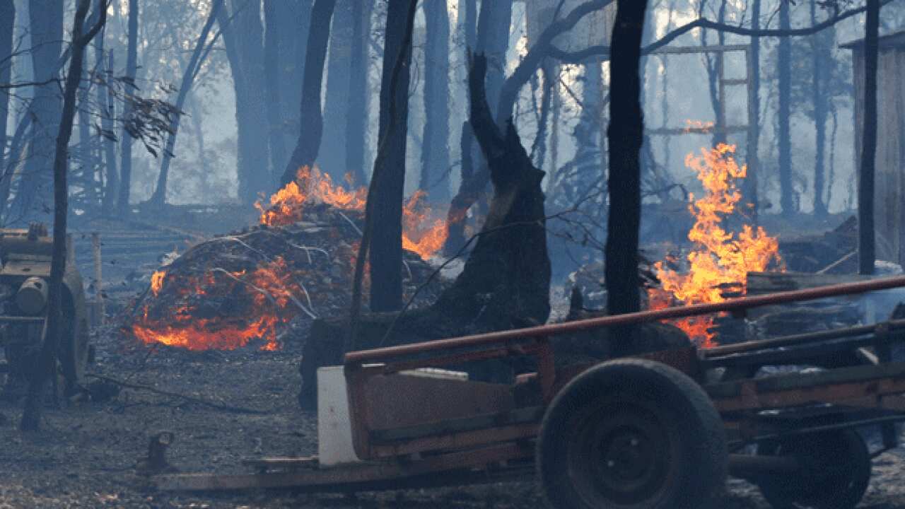 bushfire_aap_885892515