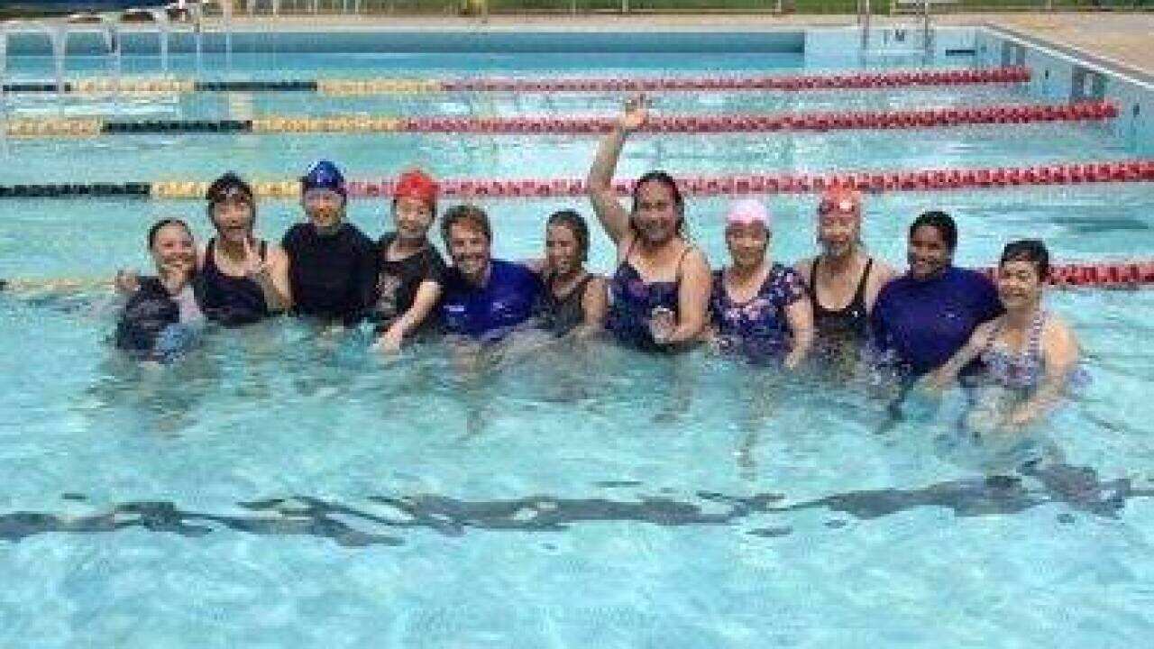 Learning English through water safety