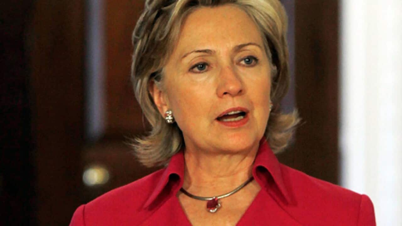 clinton_L_091102_getty_829316293