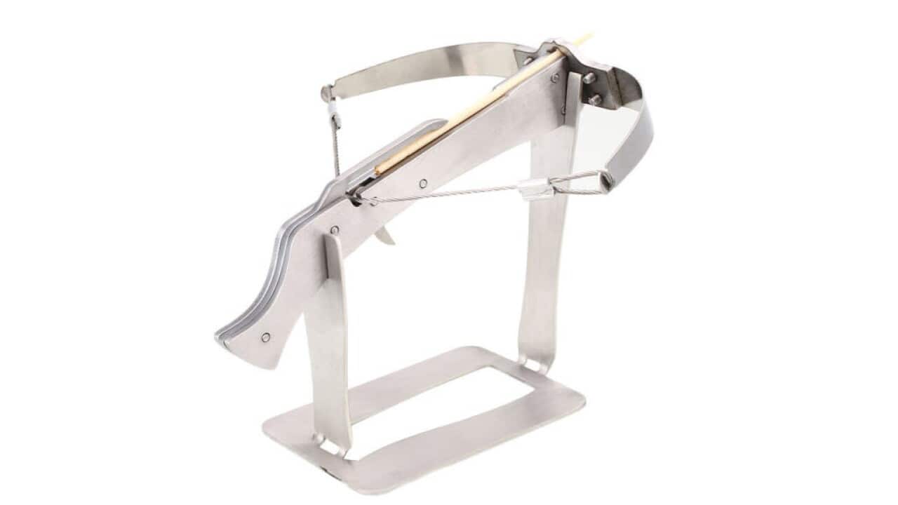 Controversial toothpick bow can still be found on online store.