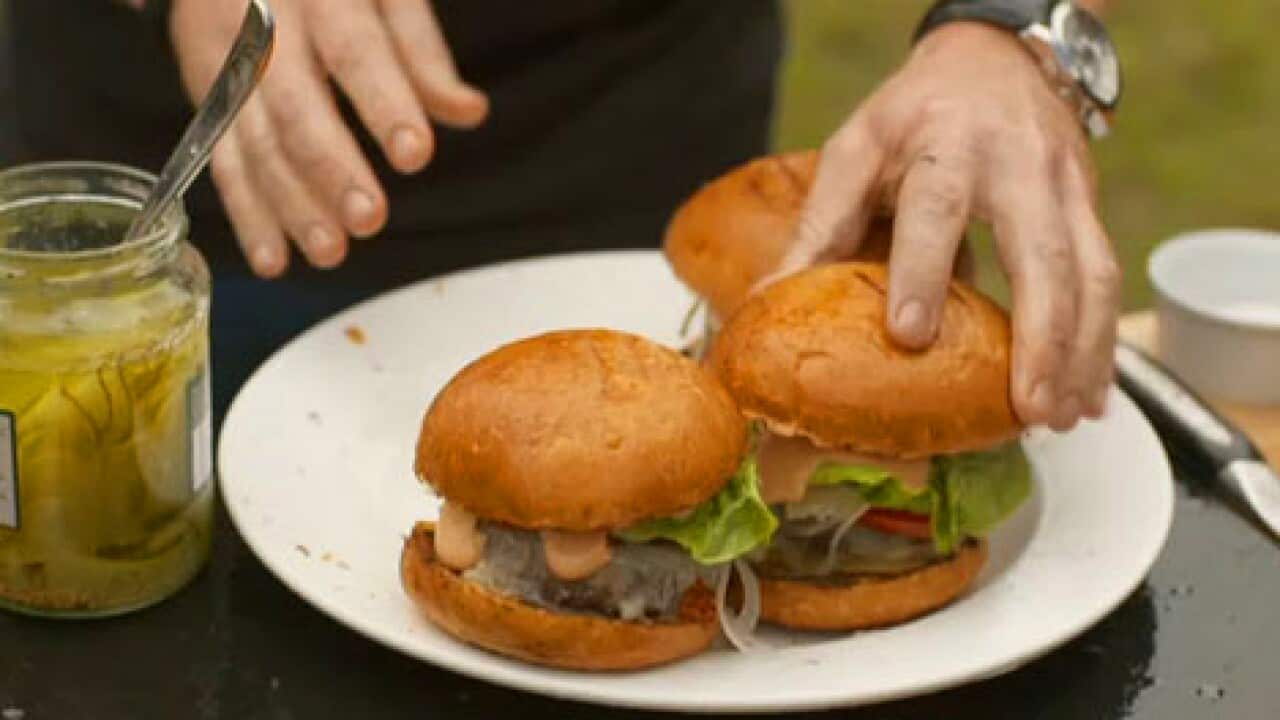 hestons-beef-burgers.jpg