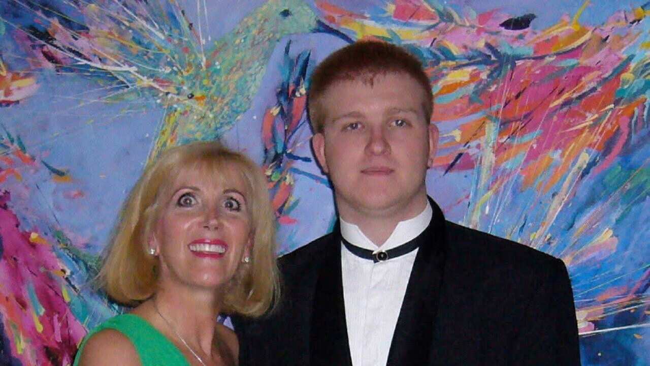 Rory Sykes and his mother Shelley Sykes (X).jpg