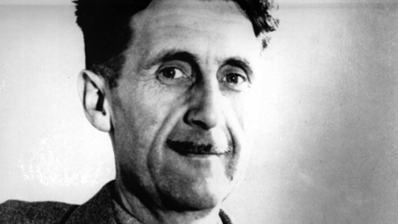 george_orwell_black_white_101014_B_ap_105175958