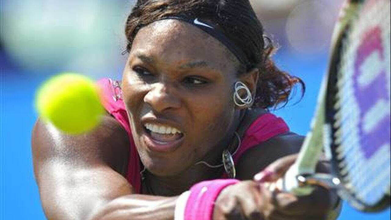 serena-battles-past-pironkova-in-comebac-1752203538-large.jpg
