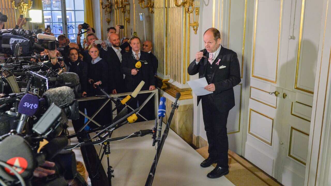 Nobel Prize-awarding Swedish Academy stunned by mass defection