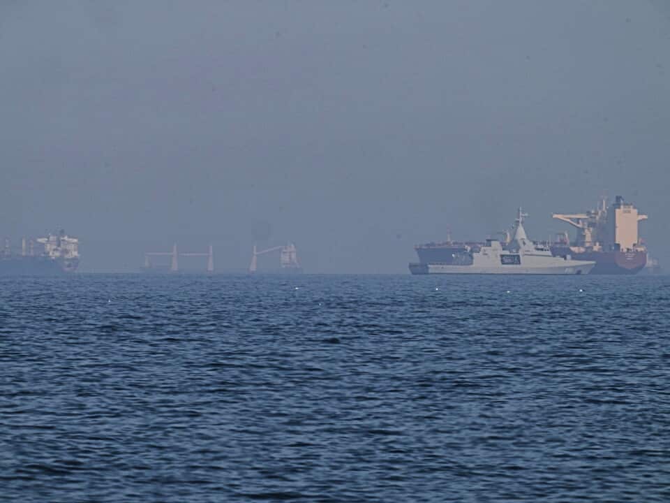 Emirates Iran War Strait of Hormuz