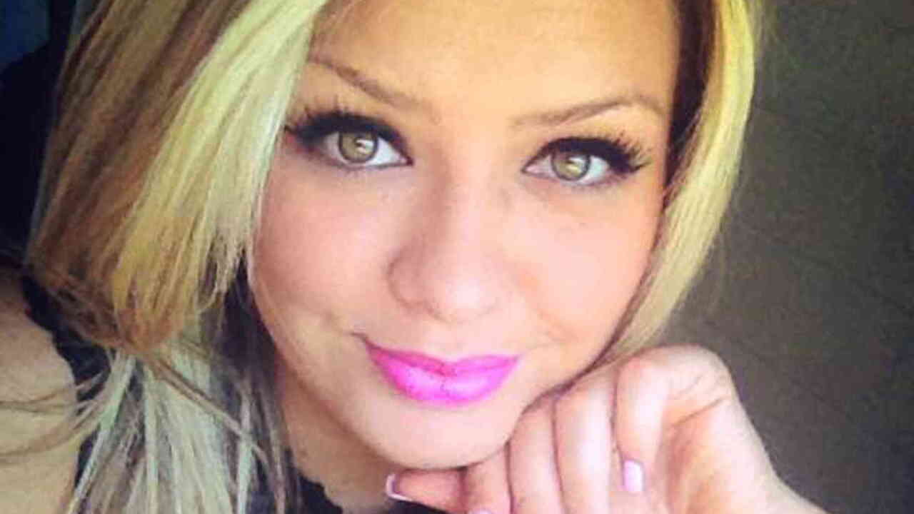 Racist rant on Sydney train caught on video as passenger defends Muslim ...