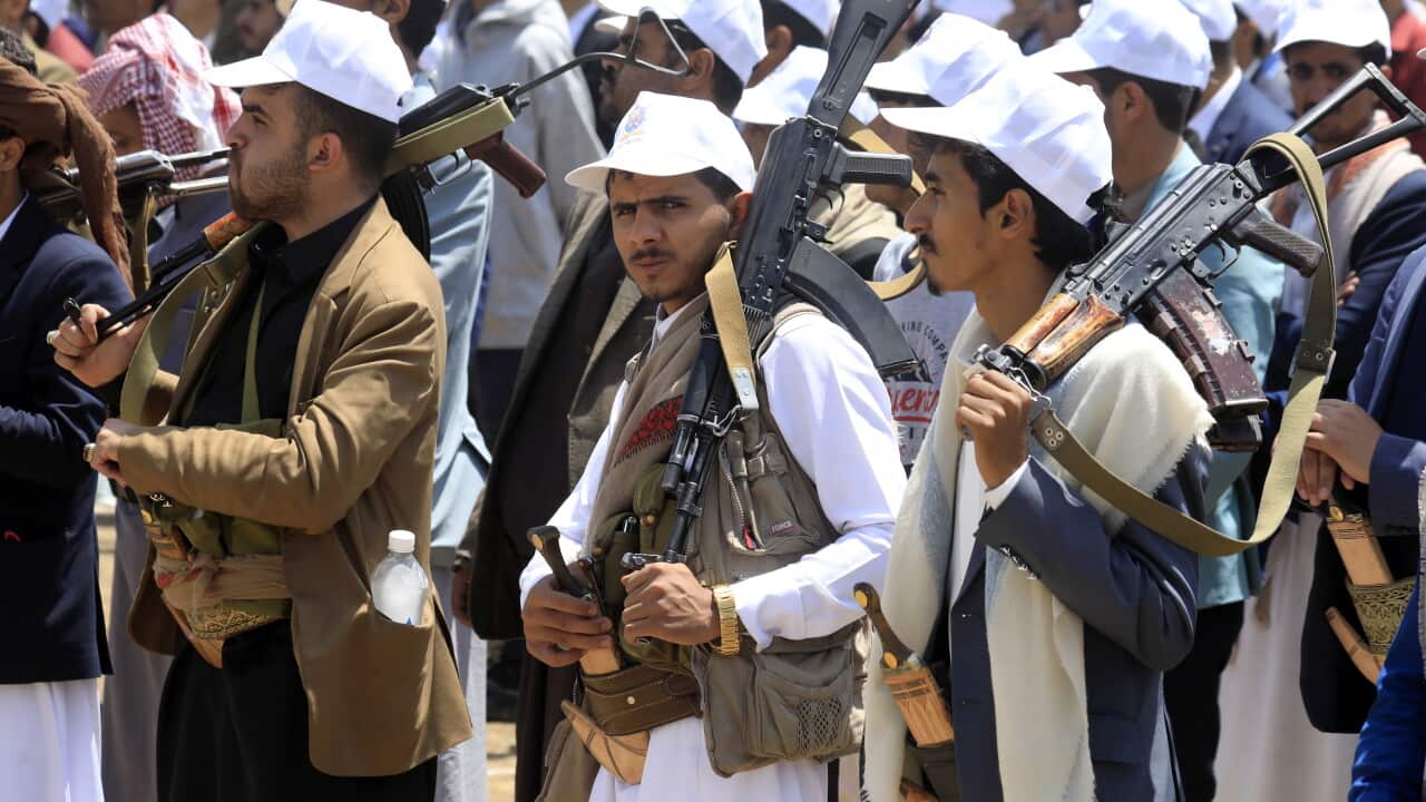 Students rally in support of Houthi naval embargo against Saudi Arabia