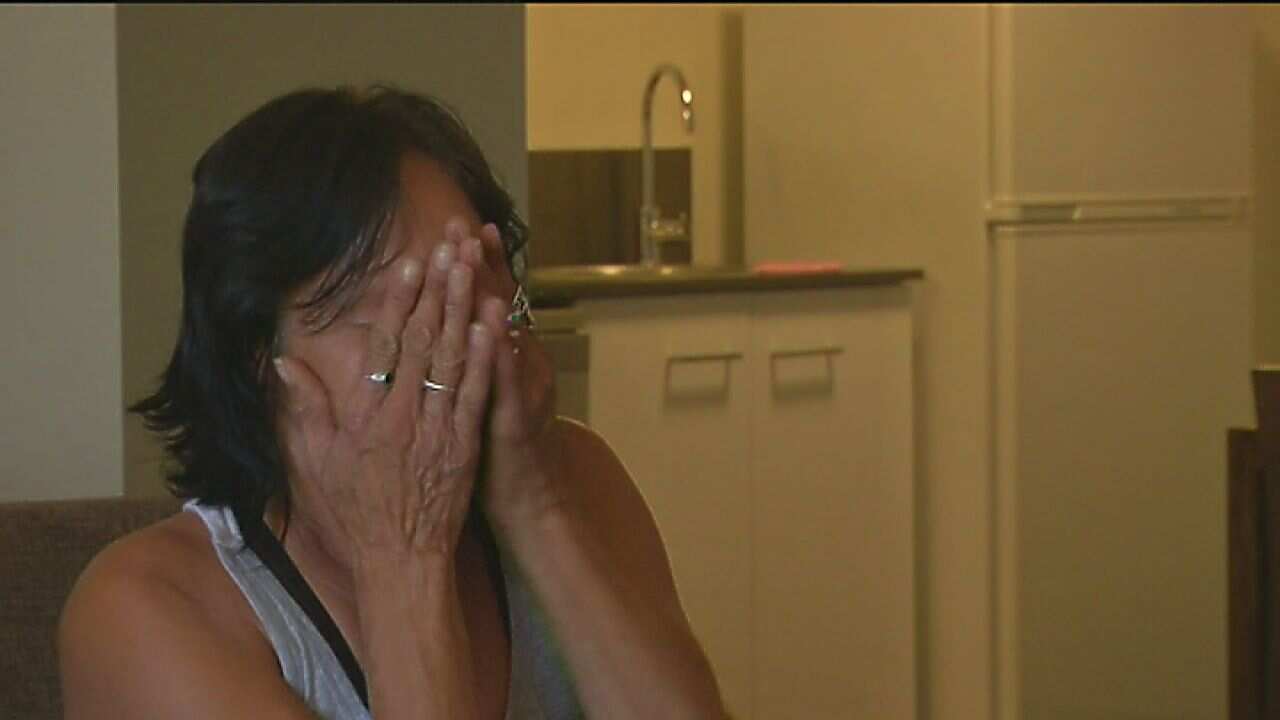 Della Roe, Julieka Dhu's mother