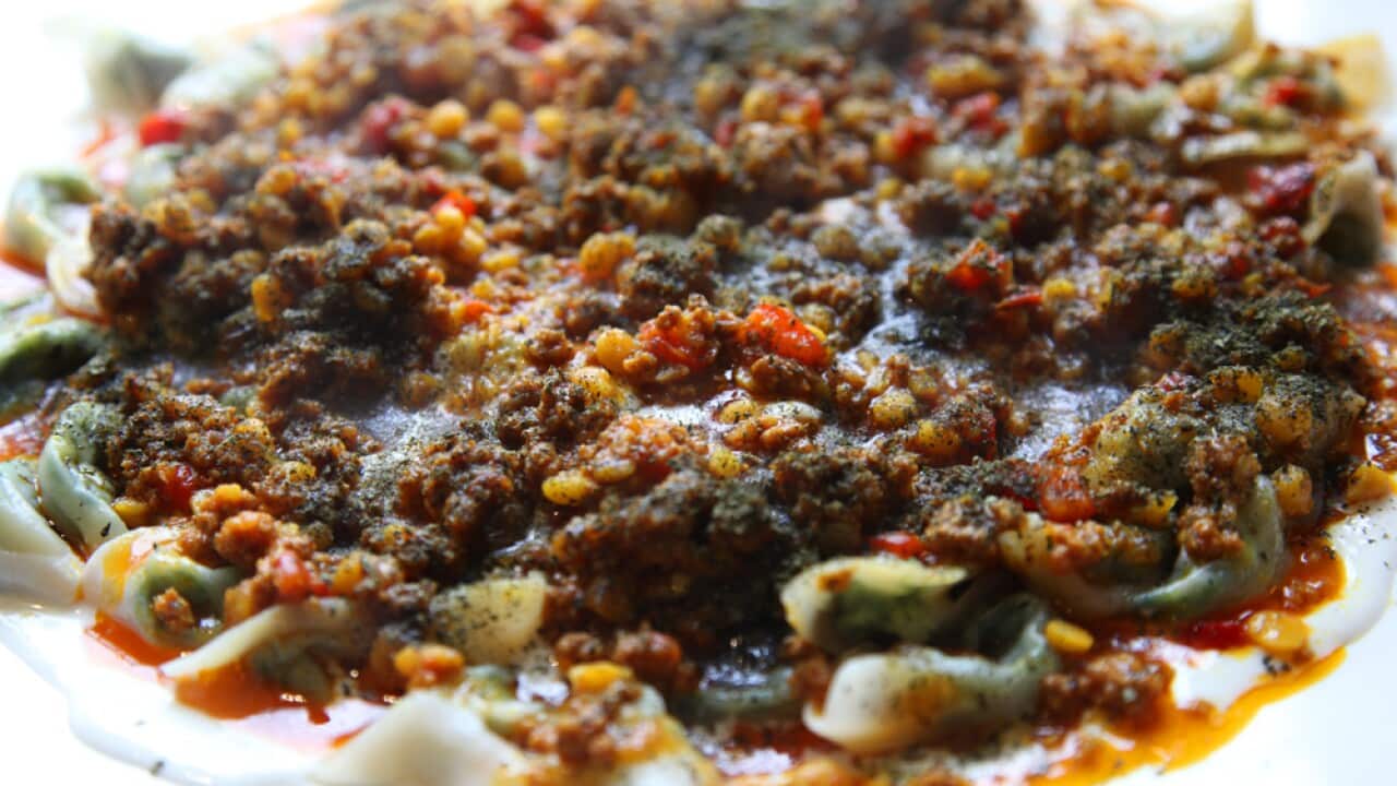 Afghan dumplings with beef sauce and garlic yoghurt (ashak) recipe ...
