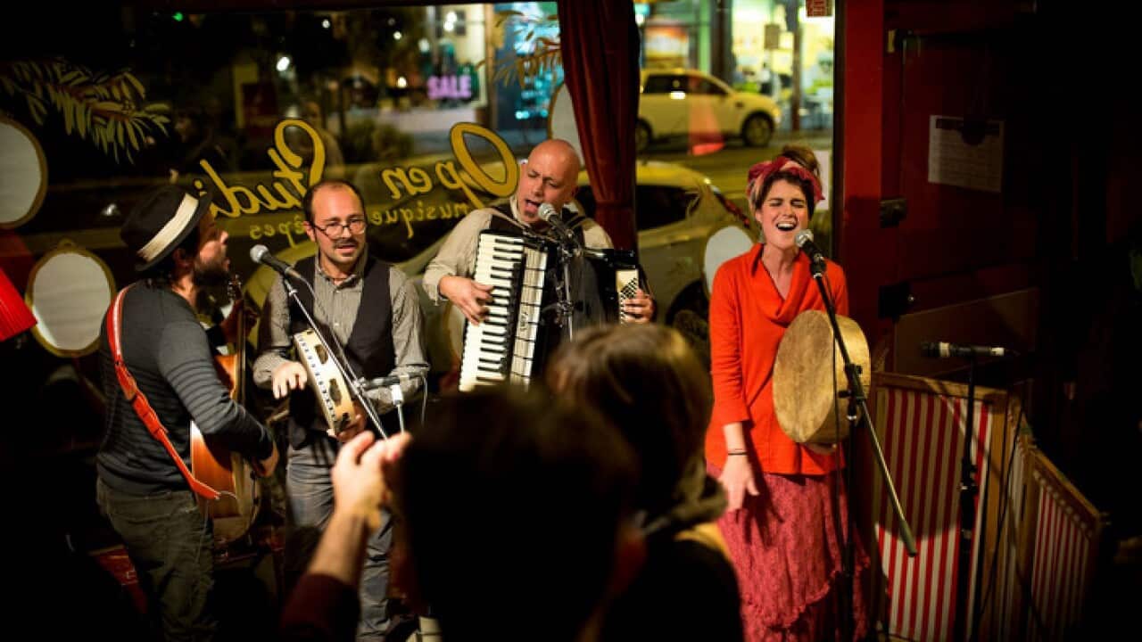 Santa Taranta in concert: (L to R) Emiliano Beltzer, Francesco Bufarini, Salvatore Rossano and Hayley Egan