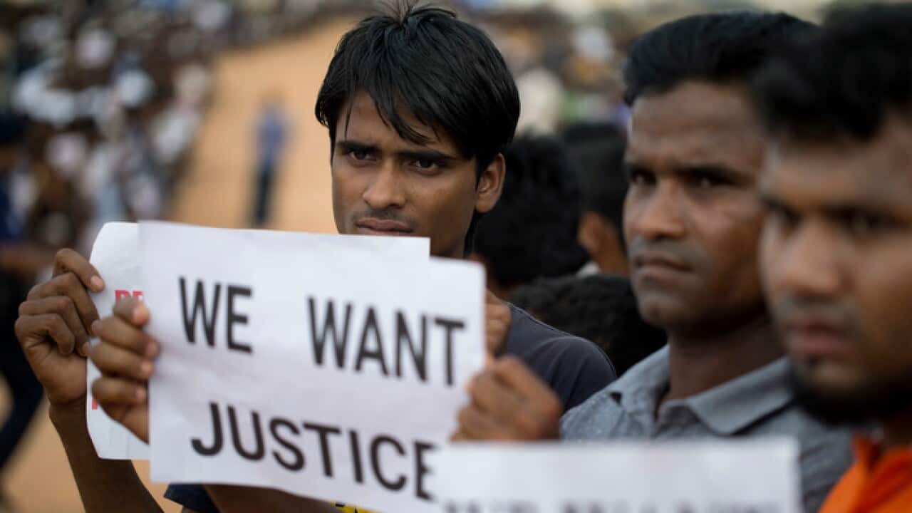Rohingya refugees await the arrival of a UN Security Council team at the Kutupalong Rohingya refugee camp