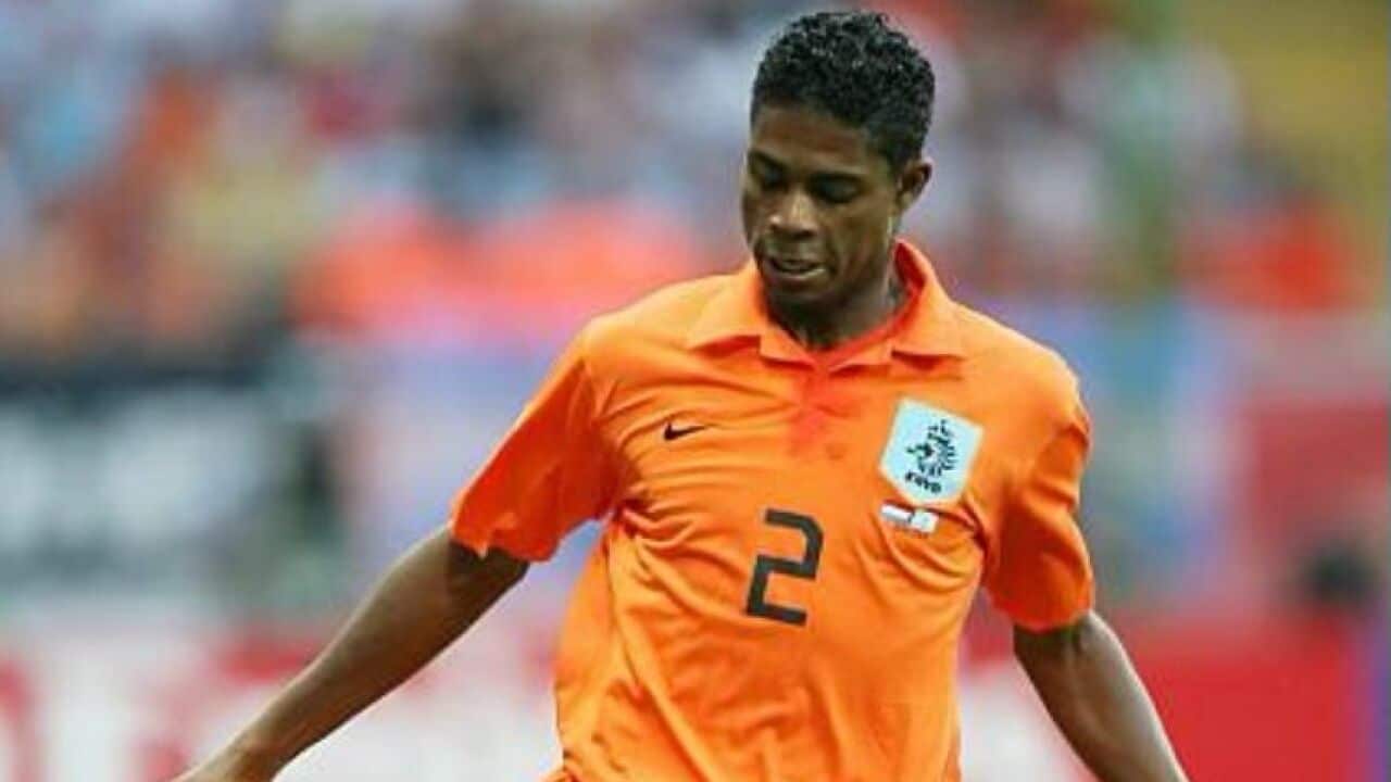 Kew Jaliens in het oranje