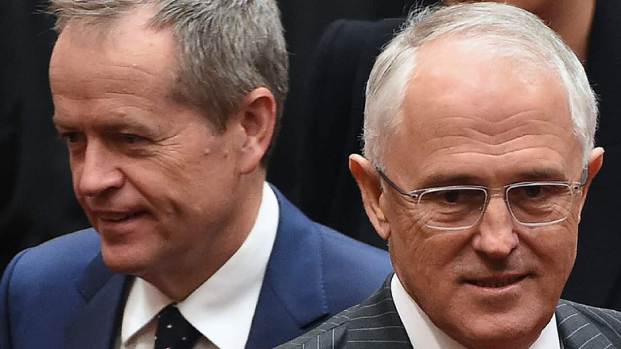 Malcolm Turnbull (R) and Bill Shorten