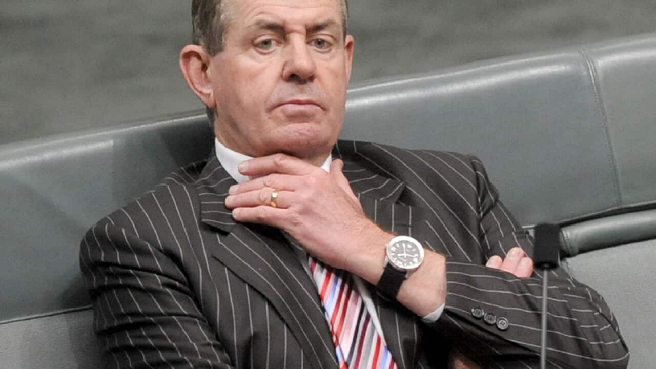 Abbott should apologise over Slipper: Carr