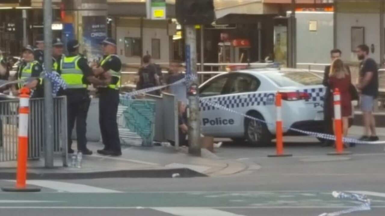 Embestida en Flinders street