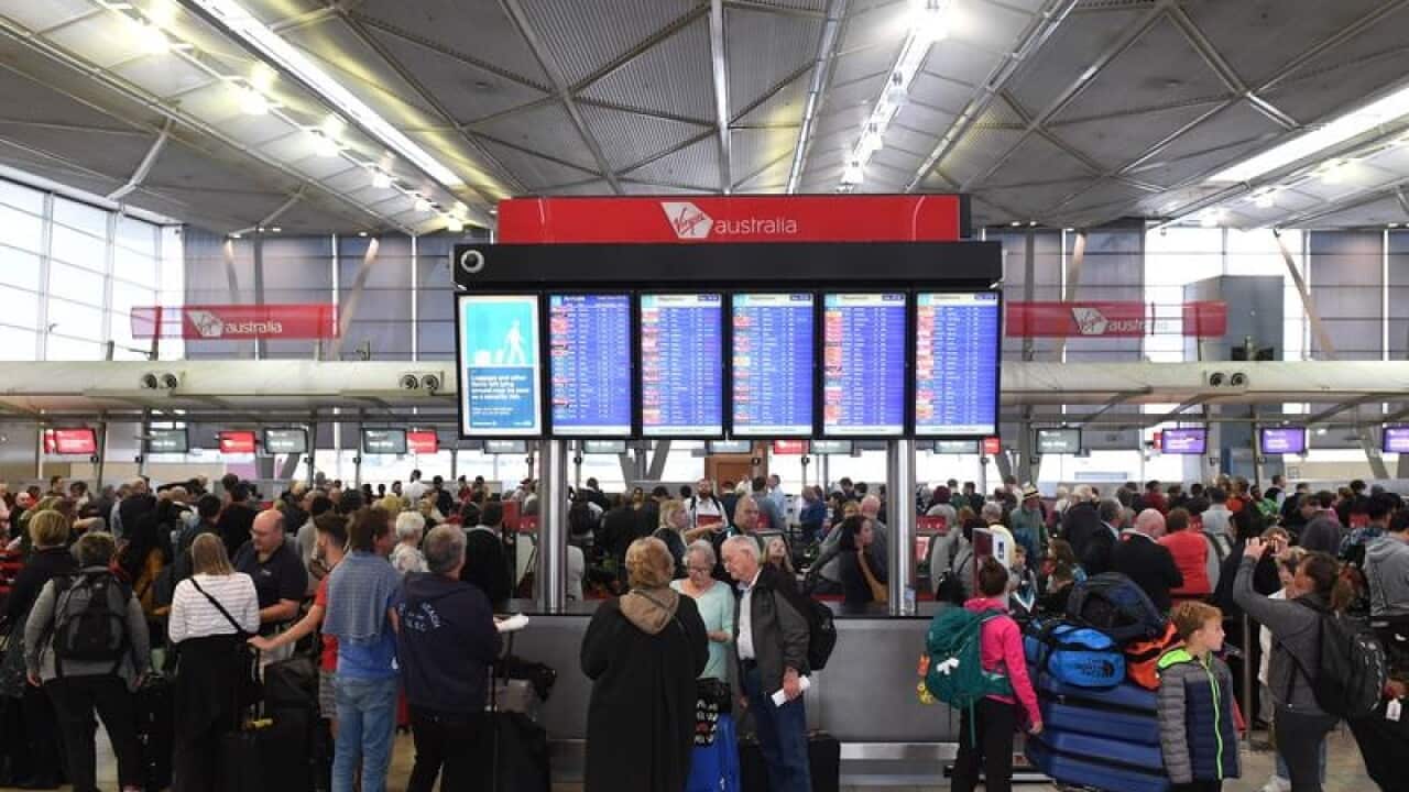 Huge queues at Sydney Airports T2 Domestic Terminal