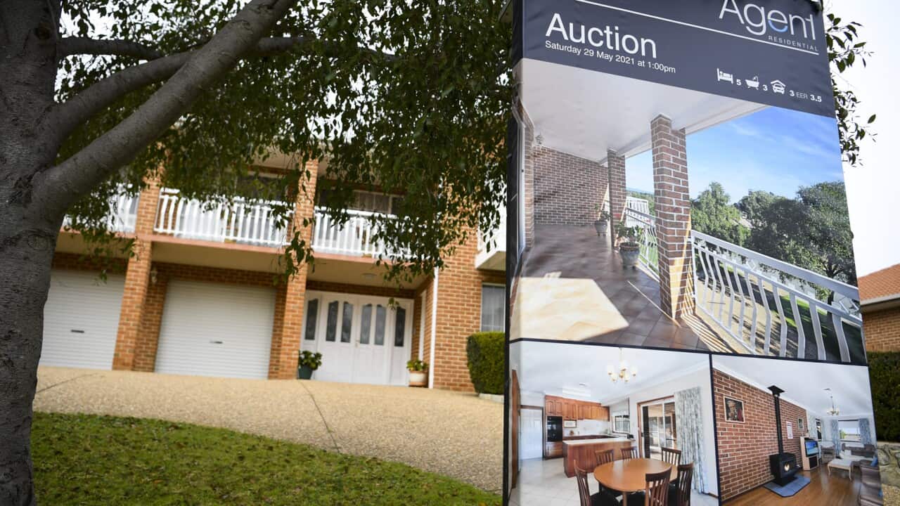 An auction sign at a Canberra house (AAP)