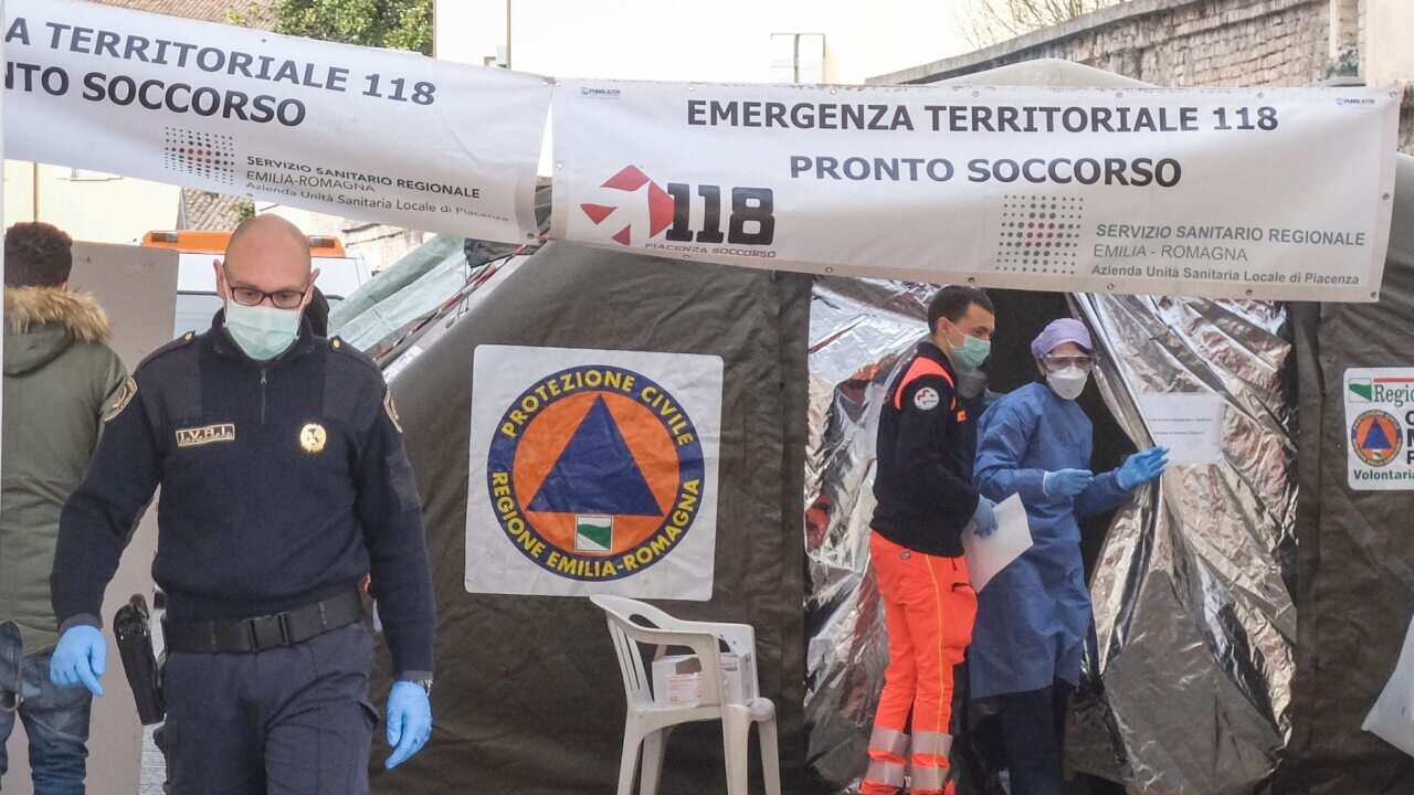 Maafisa wa afya na usalama wakabiliana na virusi vya coronavirus nchini Italy