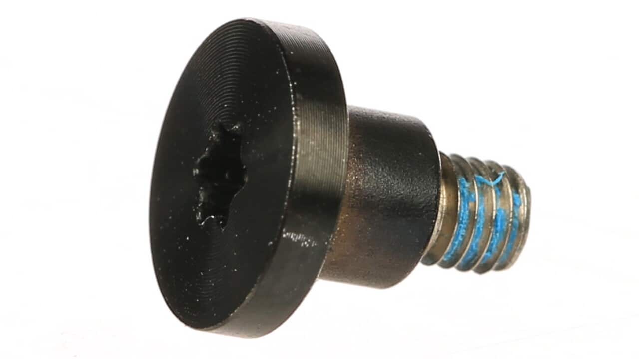 One of the screws from a late 2013 model of the Mac Pro which was assembled in the USA.