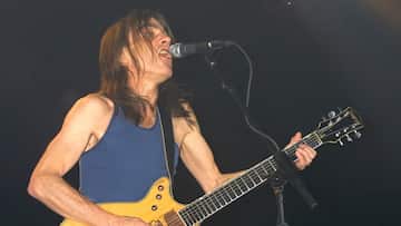 AC/DC co-founder Malcolm Young dies aged 64 | SBS News
