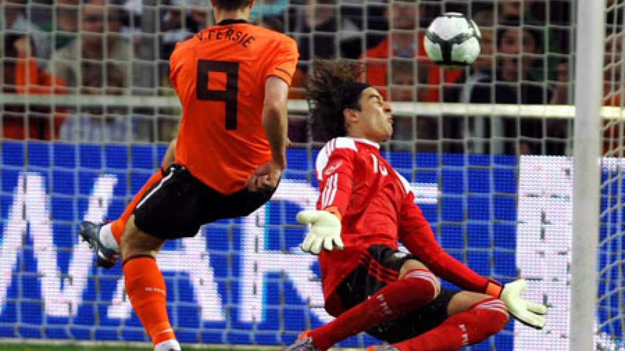 vanpersie_goal_100527_B_AAP_1448385780