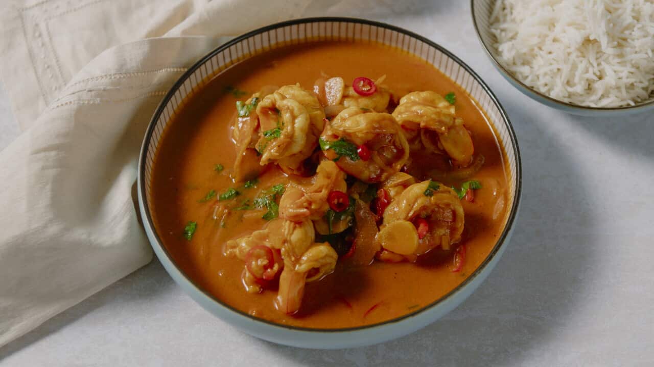 Coconut and tamarind prawns