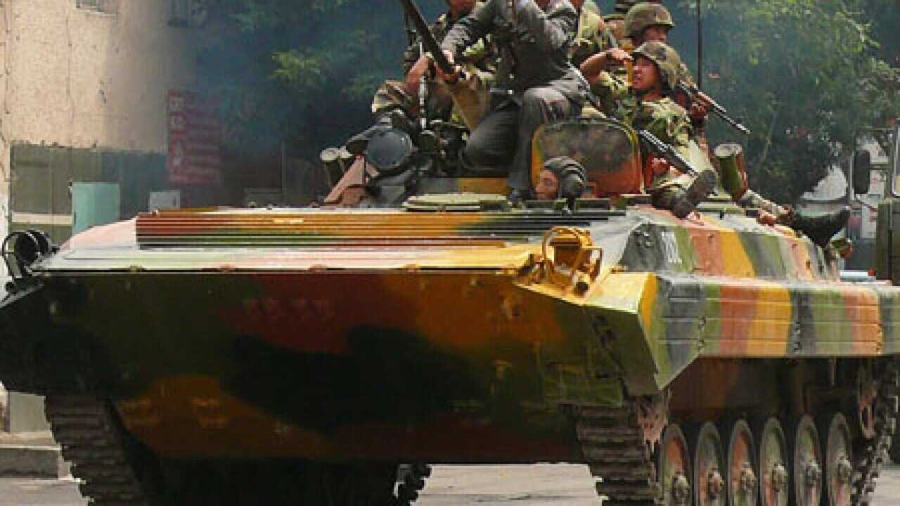 Kyrgyzstan_troops_osh_hpb_100611_afp_533828783