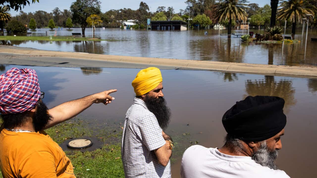 VIC FLOODS CLEAN UP