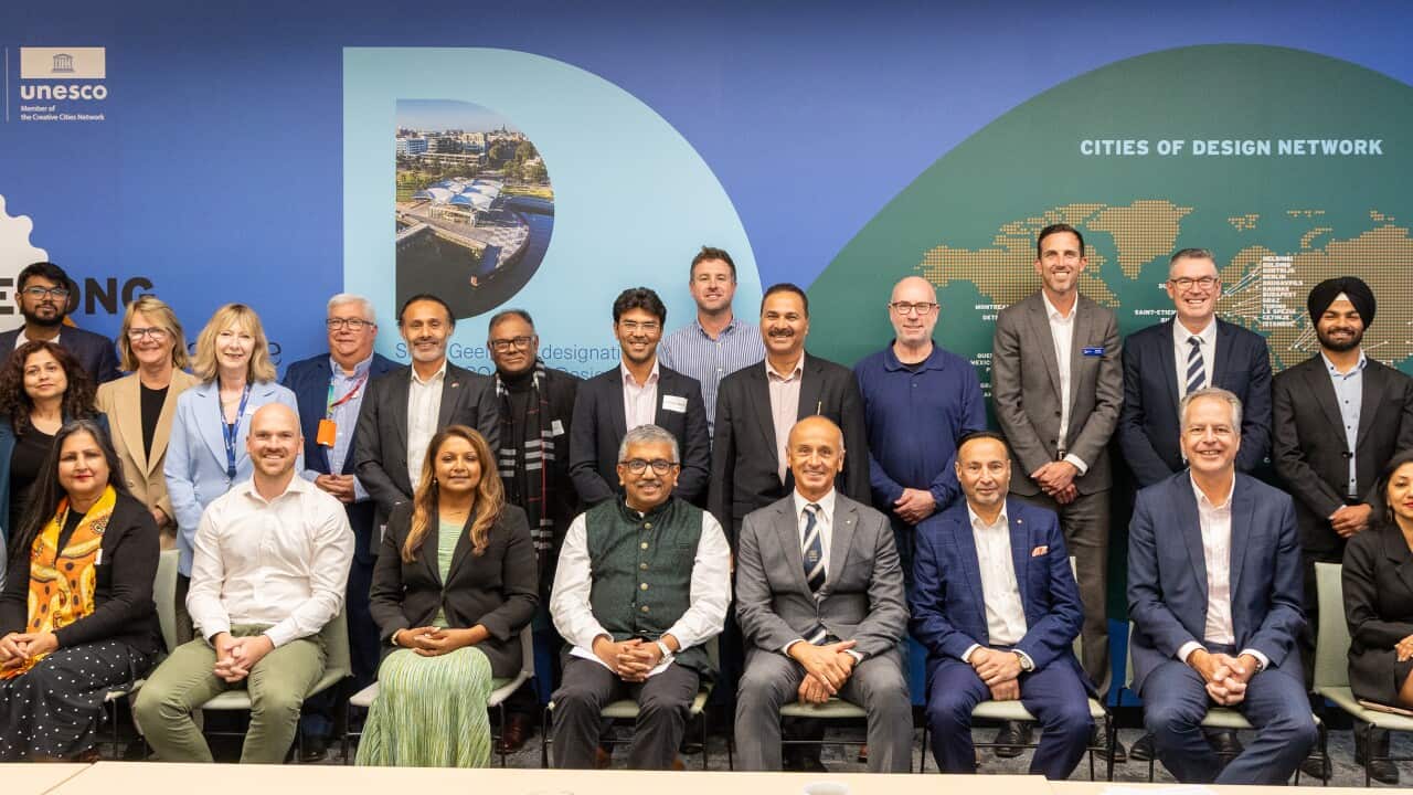 Roundtable group.jpg