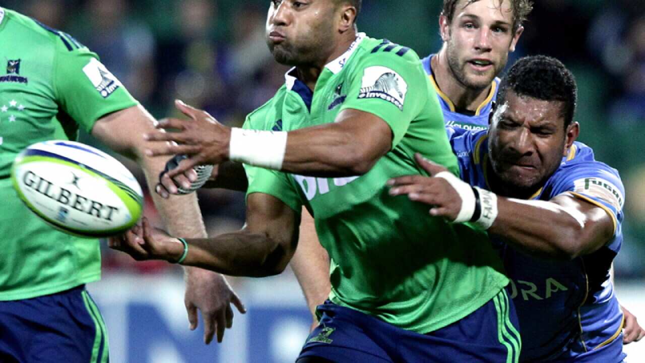 Lima Sopoaga of the Highlanders