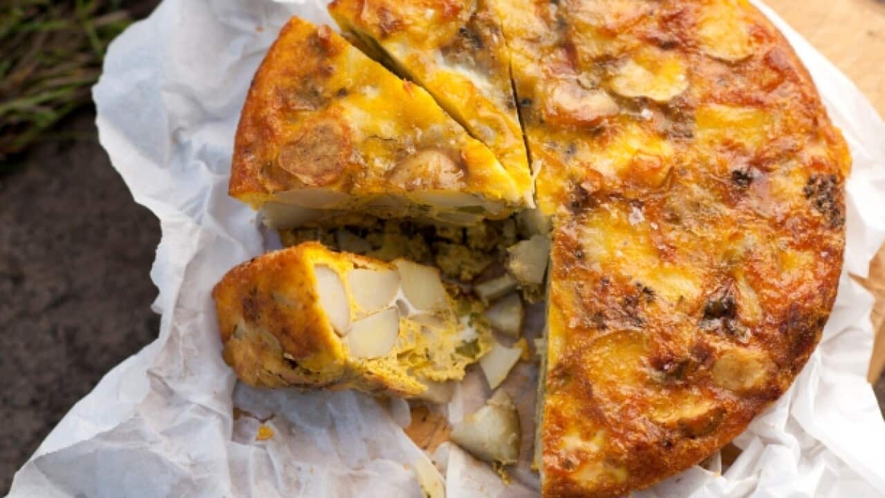 Potato and broccoli tortilla