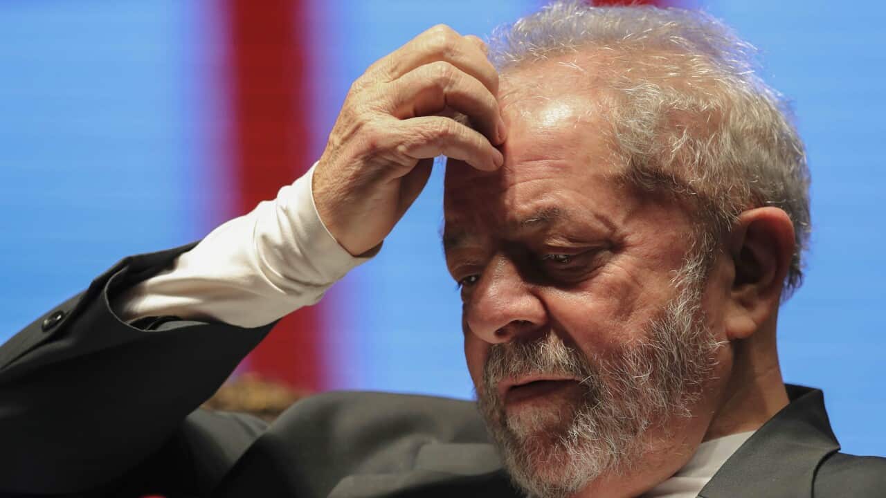 Former Brazilian president Luiz Inacio Lula da Silva (C) participates in an event held by the Union of Socialist Youth in Sao Paulo, Brazil, 29 July 2016.