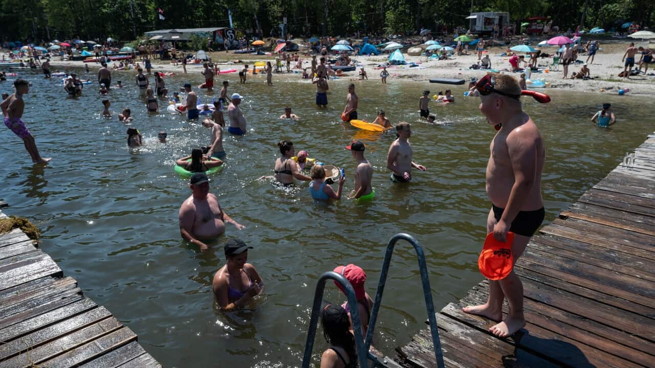 Poland scorches under level 3 extreme heat warnings