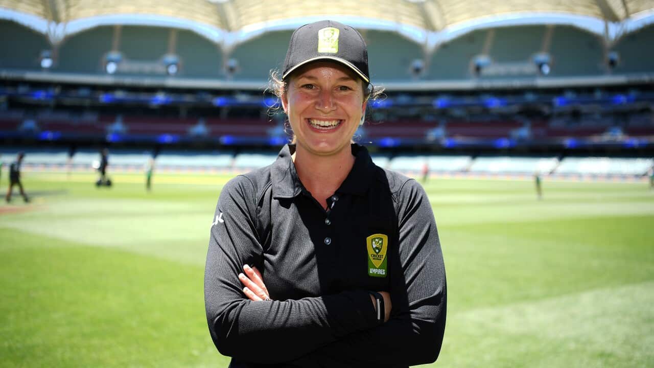 Claire Polosak, Australian cricket umpire.