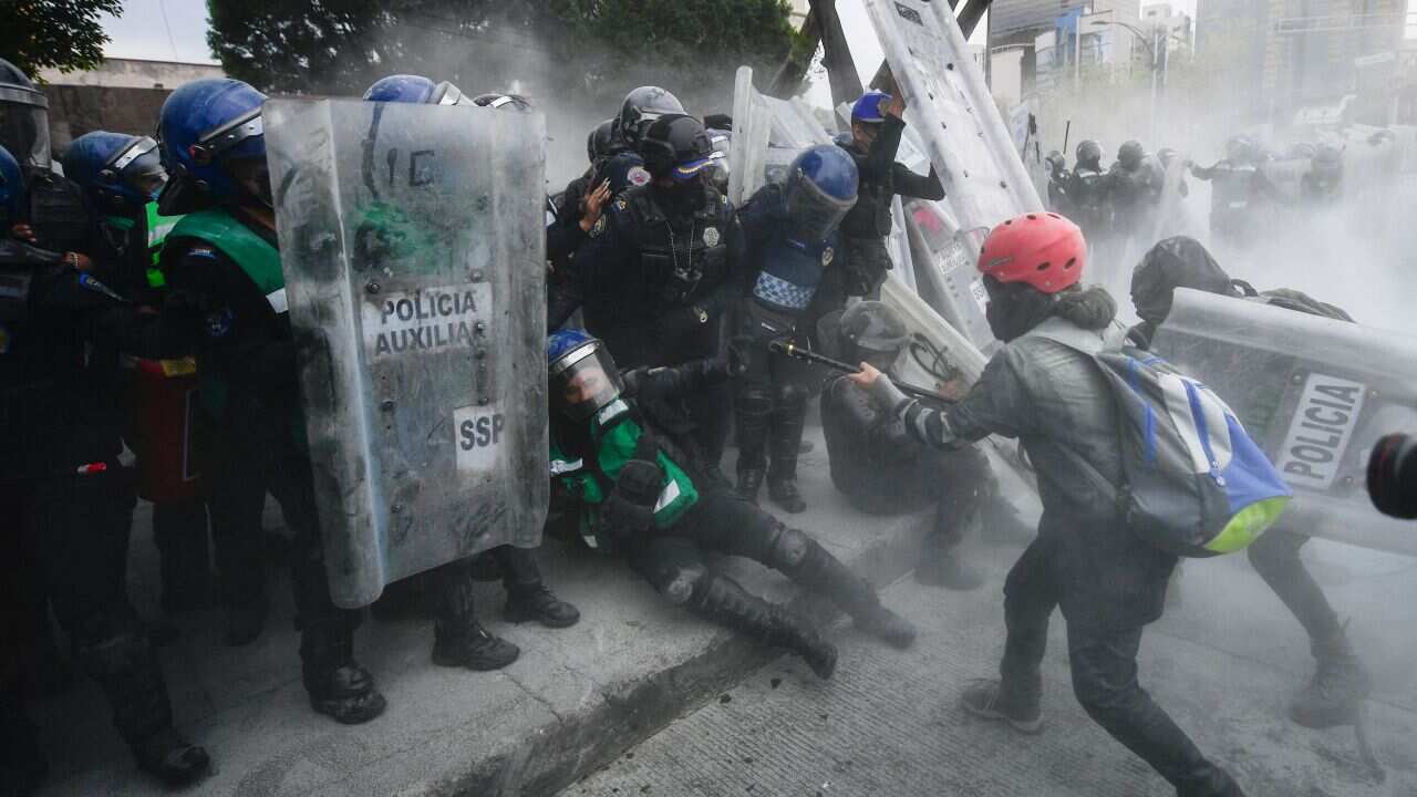 Feminist groups took to the streets of Mexico to demand a stop to murders of and abuses against women.